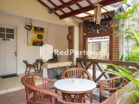 Monginsidi Guest House Syariah Malioboro Yogyakarta Mitra RedDoorz - Photo 1