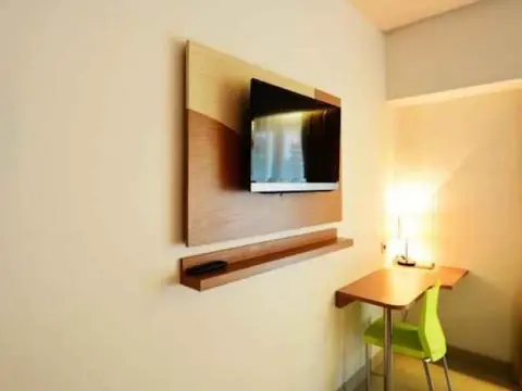 Montana Hotel Syariah - Photo 3