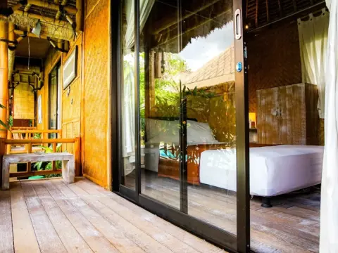 Moon Bamboo - Photo 4