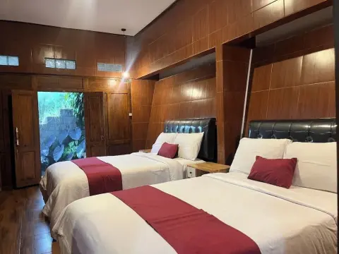 Navalia Villa Bedugul - Photo 2