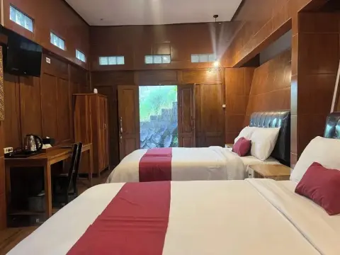 Navalia Villa Bedugul - Photo 3