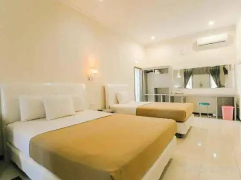 New Cahaya Hotel - Photo 4