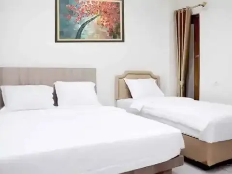 New Emilia Malioboro Hotel - Photo 2