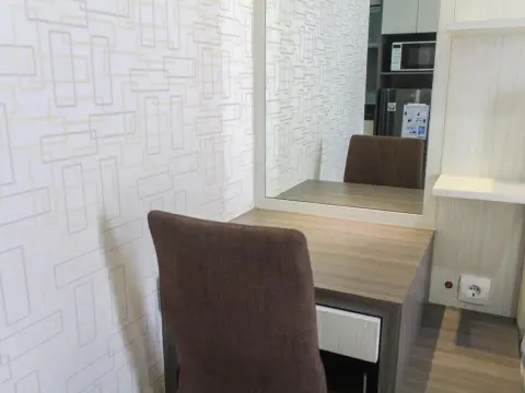 Nice And Fancy Studio Room At Menteng Park Apartment - Photo 4