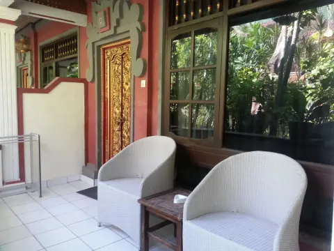 Nida Rooms Legian 194 Badung Kuta at Dewa Bharata Bungalows Legian - Photo 3