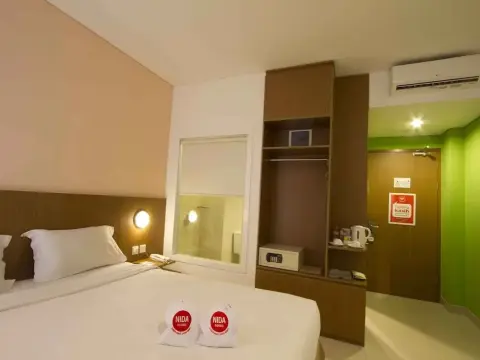NIDA Rooms Tebet Pancoran Statue Dukuh Patra Raya - Photo 3