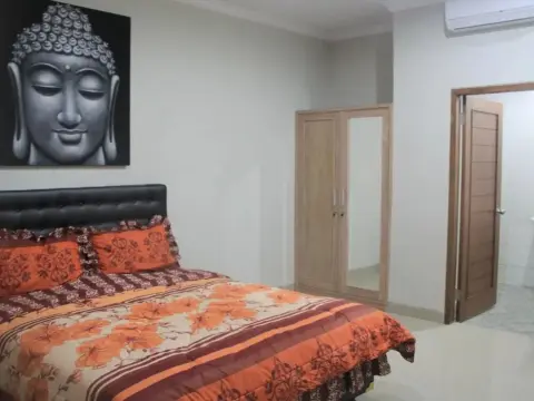 Nuka Beach Inn - Photo 2