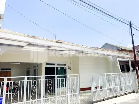 Oma Uti Syariah RedPartner near Stasiun Lempuyangan - Photo 1