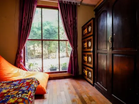 Omah Laras Homestay - Photo 2