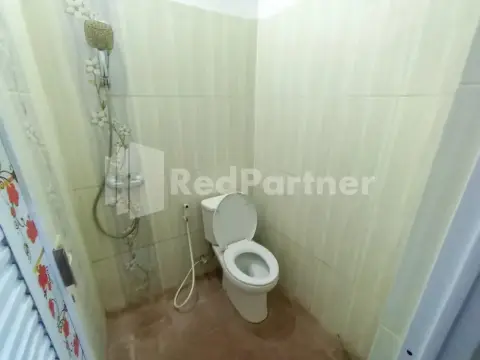 Orange inn RedPartner Madiun - Photo 4