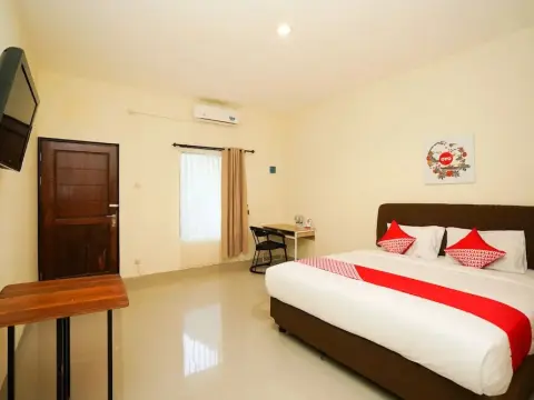 Oyo 1018 Penginapan Darma Ii - Foto 2