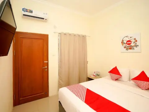 Oyo 1018 Penginapan Darma Ii - Foto 4