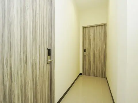 OYO 1091 Ace Business Hotel Galaxy Syariah - Photo 4