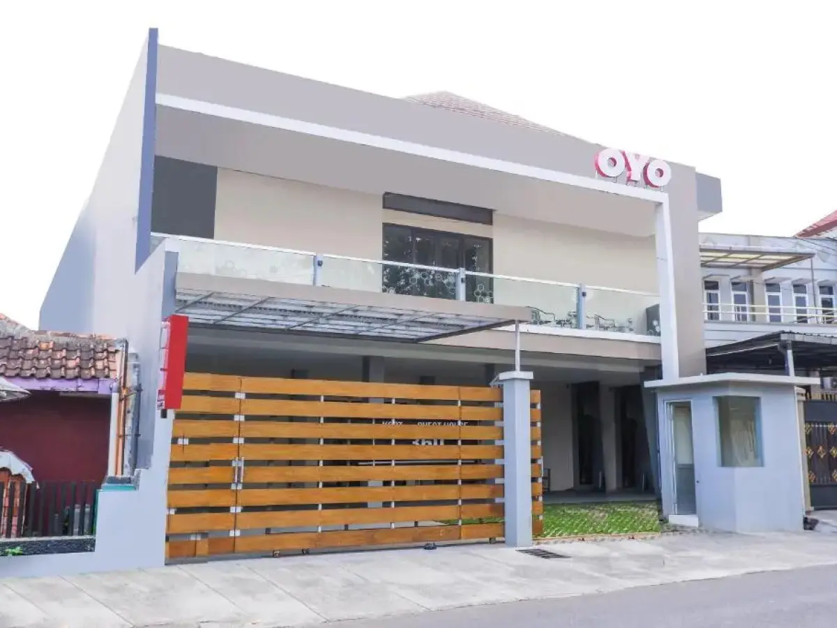 OYO 1094 Guest House 360