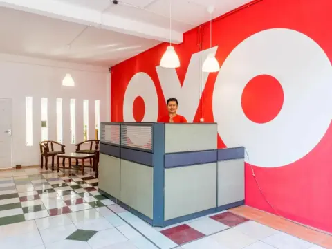 OYO 1340 Wisma Alamanda - Photo 2