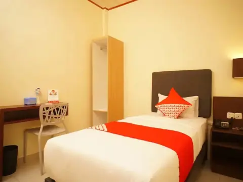 OYO 149 Alpha Kostel Syariah - Photo 3