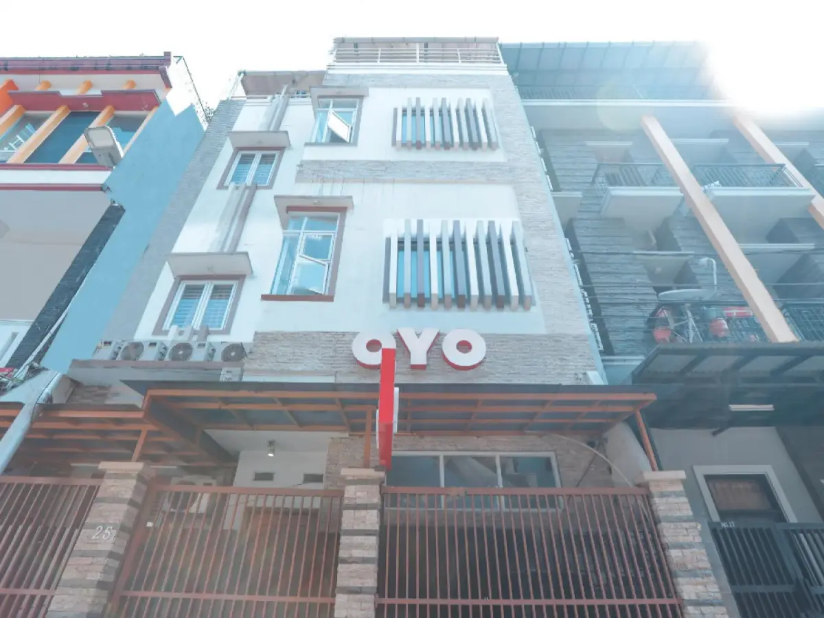 OYO 150 Harmoni Residence
