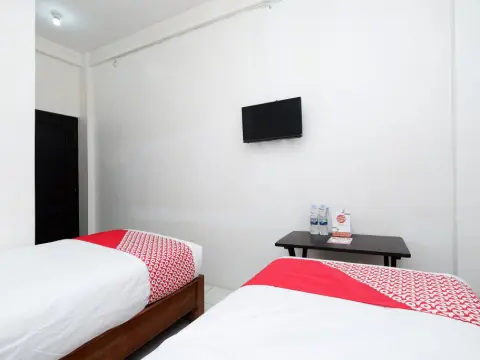 OYO 1706 Hotel H&w Solo - Photo 4