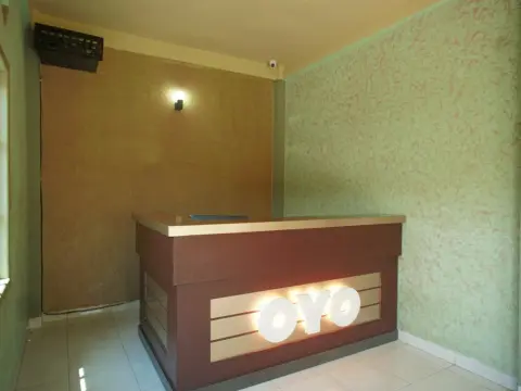 OYO 182 Nugraha Residence - Photo 2