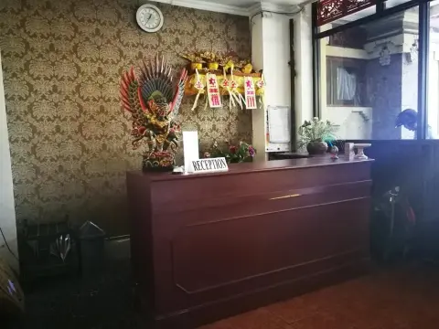 OYO 1927 Hotel Candra Adigraha - Foto 2