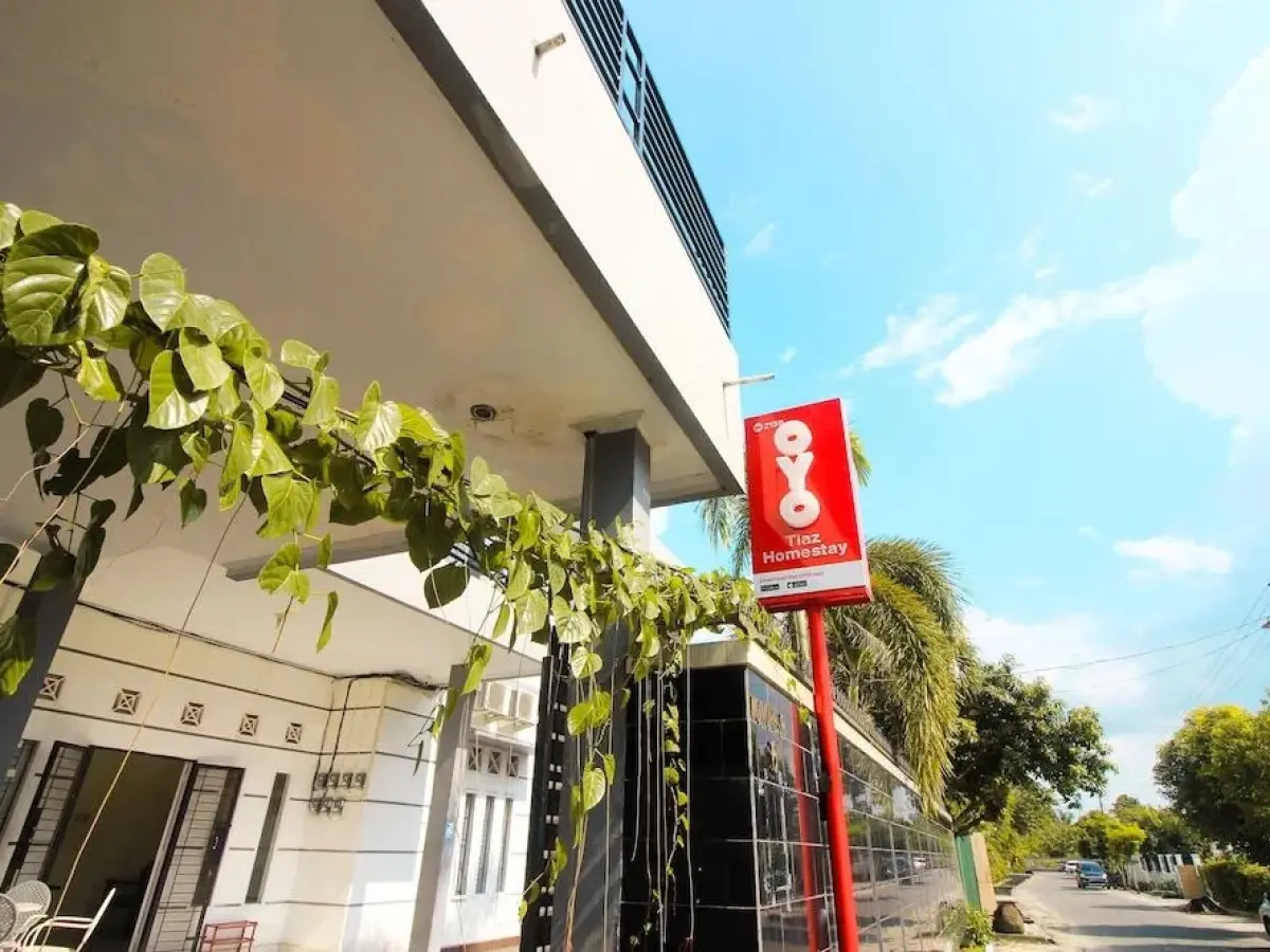 OYO 2138 Tiaz Homestay