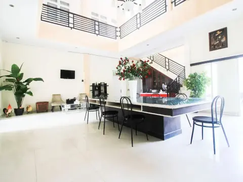 OYO 2138 Tiaz Homestay - Photo 2
