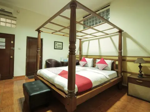 OYO 228 Hotel Lodaya - Photo 3