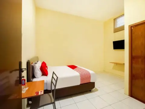 OYO 2354 3 Point Residence - Photo 4