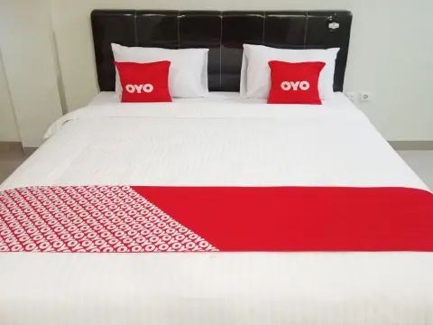 OYO 2382 Wisata Hotel - Photo 4