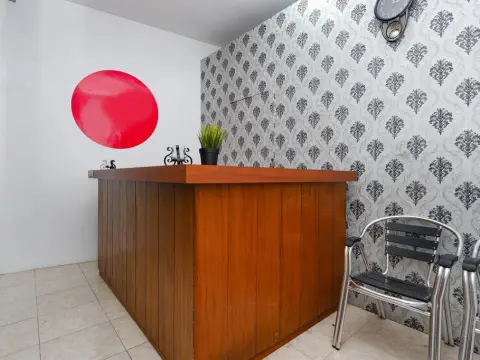 OYO 2803 Orchid House - Photo 1