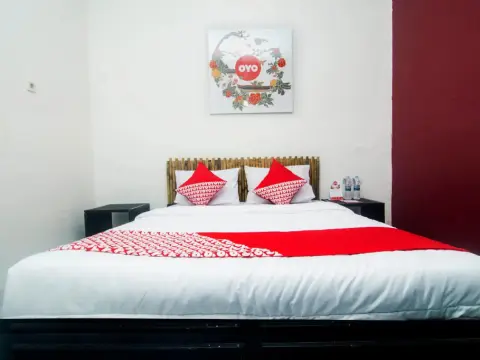 OYO 287 Rumah Eyang - Photo 3