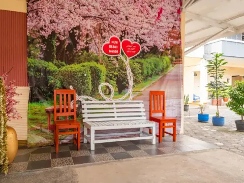OYO 2900 New Bukit Kasih - Photo 1