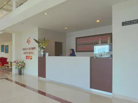 OYO 3269 Hotel Grand Sayang Park Makassar - Photo 2