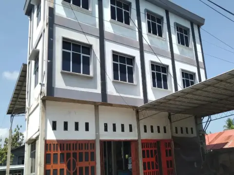 OYO 3278 Penginapan Alfajri - Photo 1