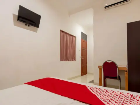 OYO 339 Mojopahit Residence - Photo 2