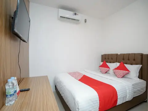 OYO 343 Lawang15 Syariah - Photo 2