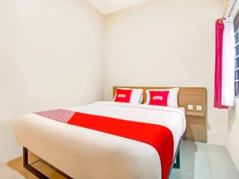 OYO 3462 Cimindi Residence - Photo 4