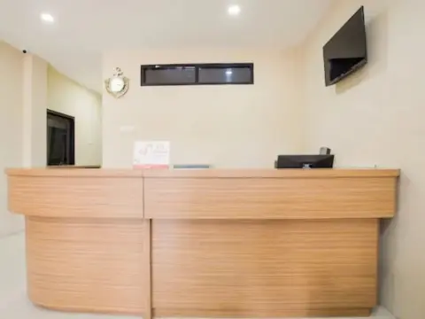 OYO 3462 Cimindi Residence - Photo 1