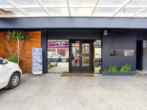 OYO 3785 Kemayoran Residence - Photo 1