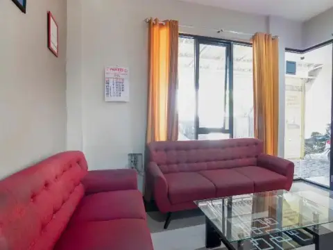 Oyo 3800 Kalidami Residence Syariah - Photo 2