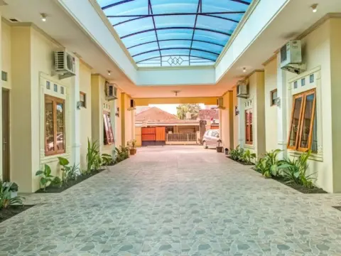 OYO 3831 Pelangi Residence Syariah - Photo 2