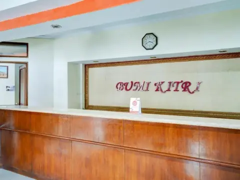 OYO 3955 Hotel Bumi Kitri Pramuka - Photo 2