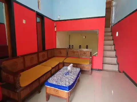 OYO 3969 Villa Bu Kris - Photo 4