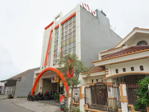 OYO 450 Semampir Residence - Photo 1