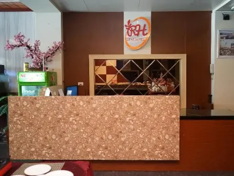 OYO 633 Ren'z Hotel - Photo 2