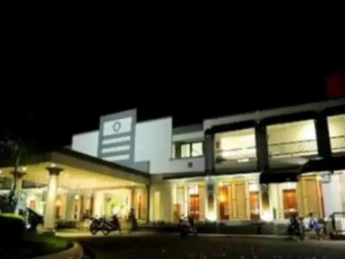 OYO 738 New Ria Diani