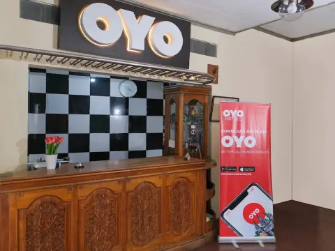 OYO 833 Hotel Army Look Syariah - Foto 2