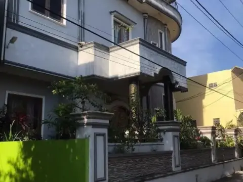 OYO 90019 Nana Guest House - Foto 1