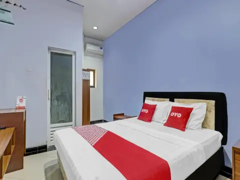 OYO 90553 Arteri Guest House - Photo 3