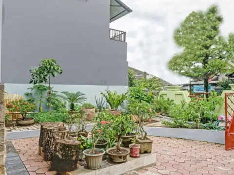 OYO 90729 Sekar Guest House Jember - Photo 4